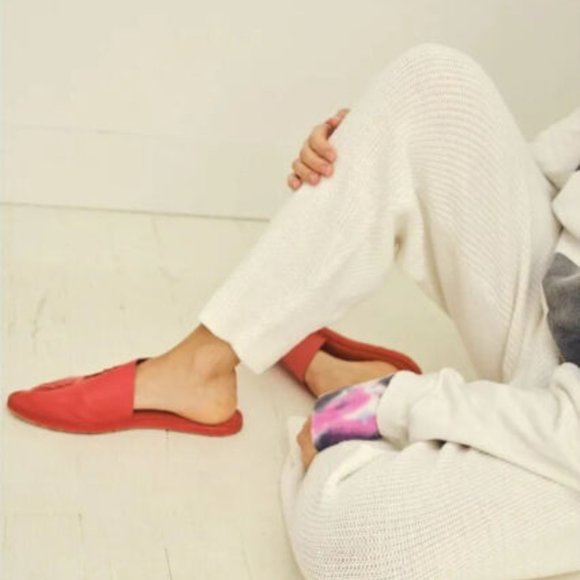 NWOB Free People Nova Red Slip On Shoes - Picture 2 of 7